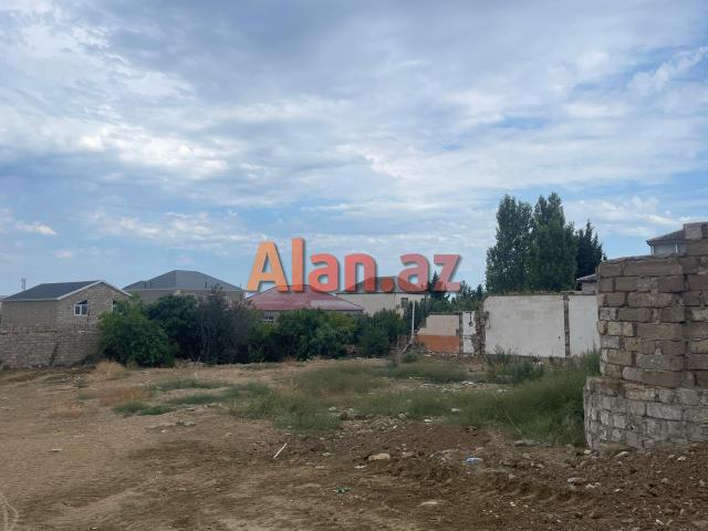 Mərdəkanda torpaq sahəsi satılır