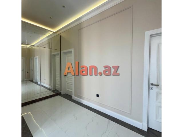 Mərdəkanda villa satılır