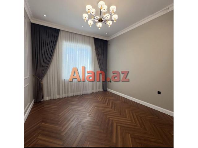 Mərdəkanda villa satılır