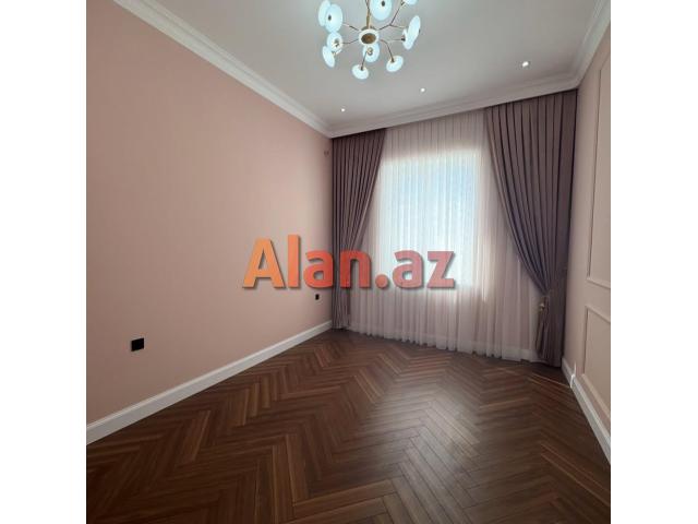Mərdəkanda villa satılır