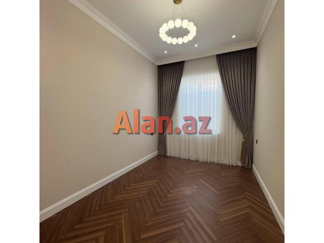 Mərdəkanda villa satılır