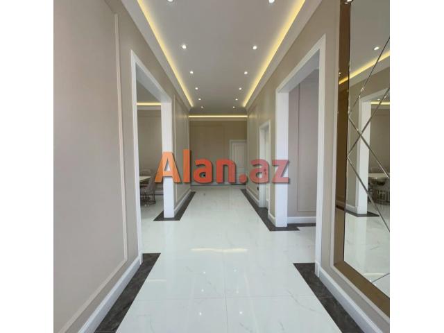 Mərdəkanda villa satılır