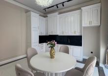 Mərdəkanda villa satılır