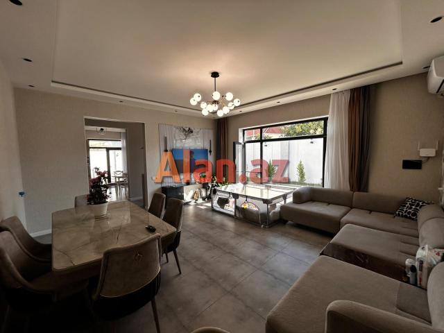 Şüvəlanda villa satılır
