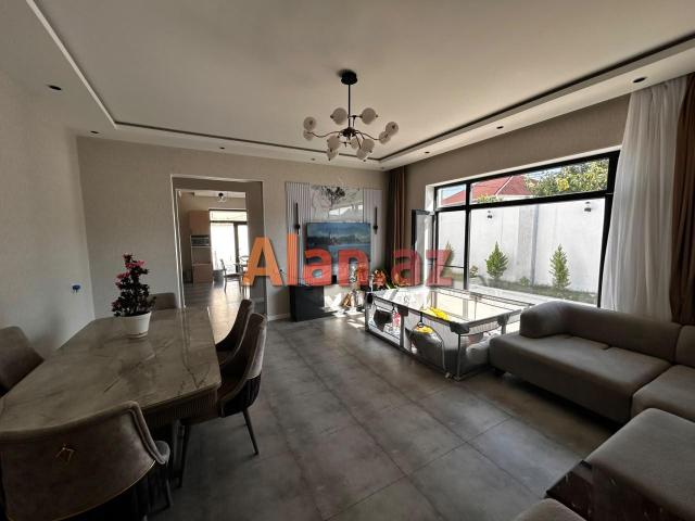 Şüvəlanda villa satılır