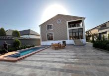Şüvəlanda bağ evi satılır