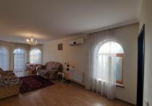 Buzovnada heyet evi satilir