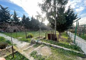 Buzovnada torpaq sahəsi satılır