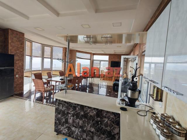 Villa satılır - Şamaxıda 24 sotluq Villa