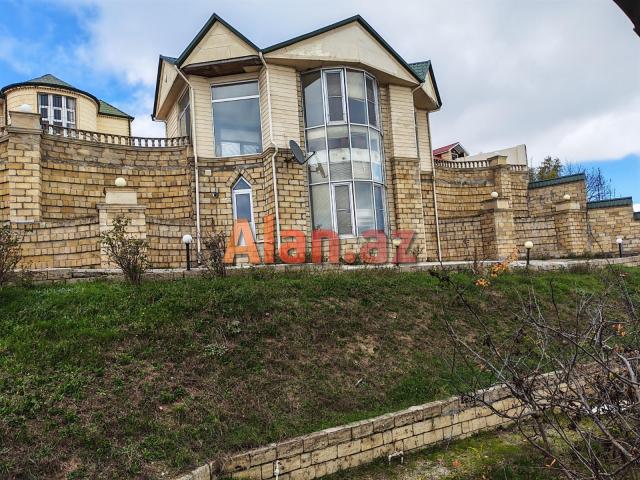 Villa satılır - Şamaxıda 24 sotluq Villa