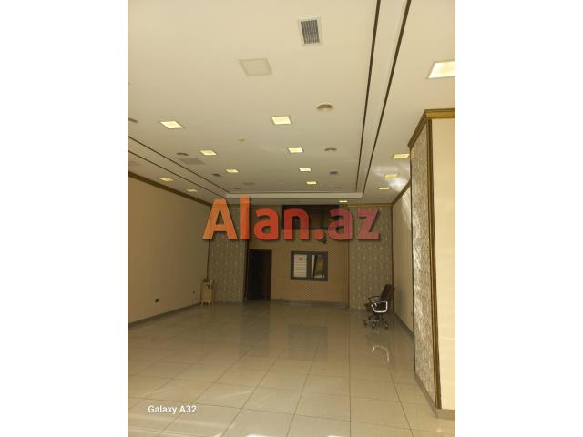 İcarə Obyekt - Yeni Günəşlidə 105 m²-lik obyekt.