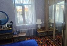 Buzovnada həyət evi satılır