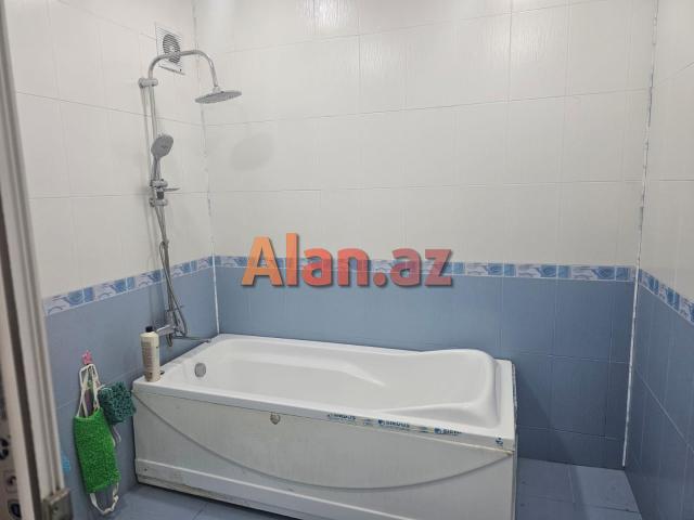 Buzovnada həyət evi satılır