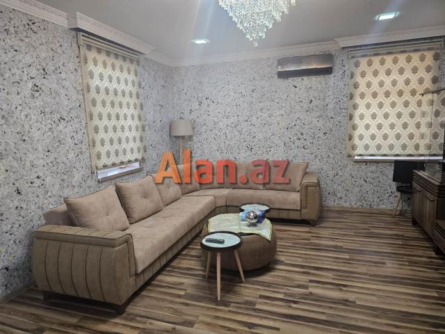 Buzovnada həyət evi satılır