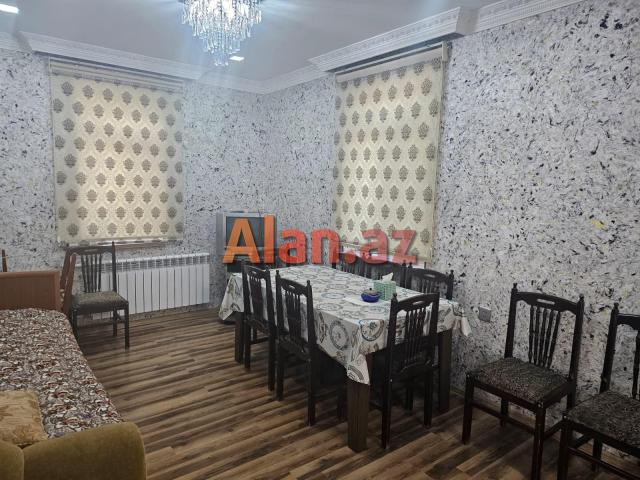 Buzovnada həyət evi satılır