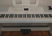 Yamaha piano dgx-660 piano satılır