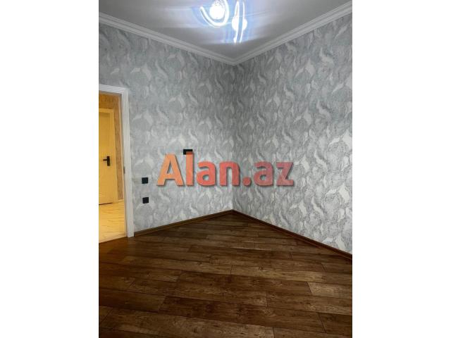 Buzovnada həyət evi satılır