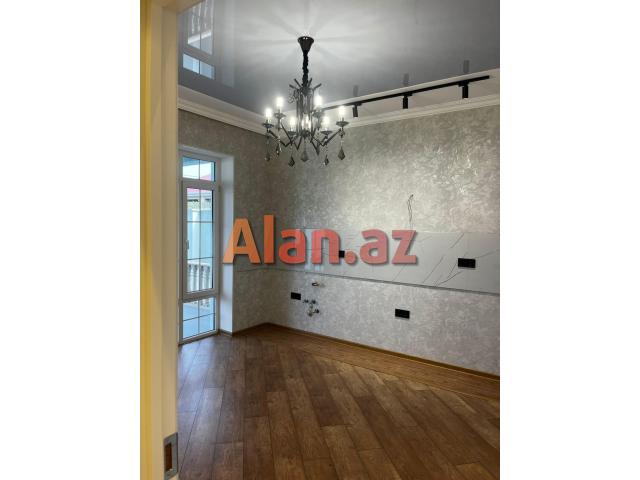 Buzovnada həyət evi satılır