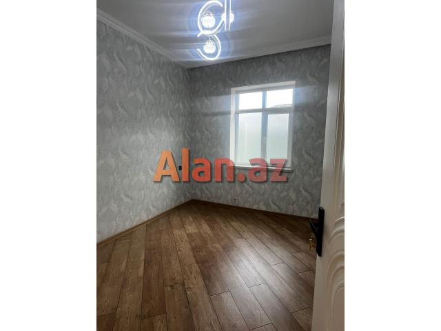 Buzovnada həyət evi satılır