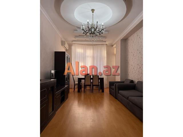 100 m2  2 otaqlı tam təmirli mənzil kirayə verilir