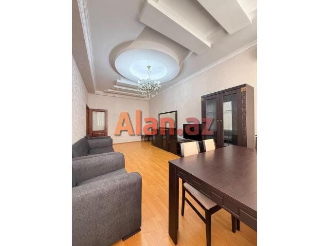 100 m2  2 otaqlı tam təmirli mənzil kirayə verilir