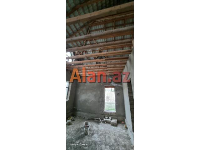 Buzovnada torpaq sahəsi satılır
