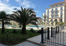 Sea Breez Marina Villagda 2 otaqli menzil satilir