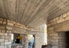 Buzovnada həyət evi satılır