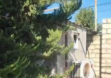 Buzovnada həyət evi satılır
