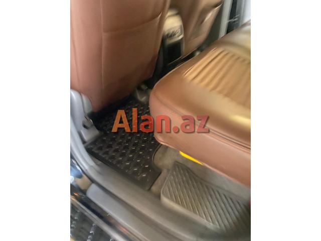 Toyota prado satilir