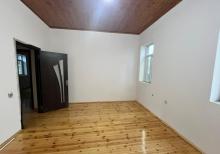 Buzovnada həyət evi satılır