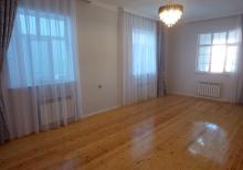 Mehdiabad qesebesinde 4 otaqli heyet evi satilir