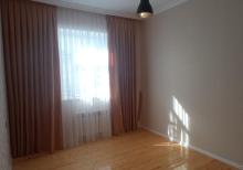 Mehdiabad qesebesinde 4 otaqli heyet evi satilir