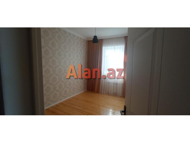 Mehdiabad qesebesinde 4 otaqli heyet evi satilir