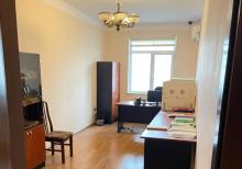 Eldar Babayev kucesinde 18 otaqli ofis icareye verilir