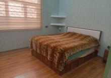 Mərdəkanda villa satılır