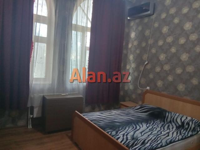 Mərdəkanda villa satılır