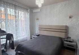 Mərdəkanda villa satılır