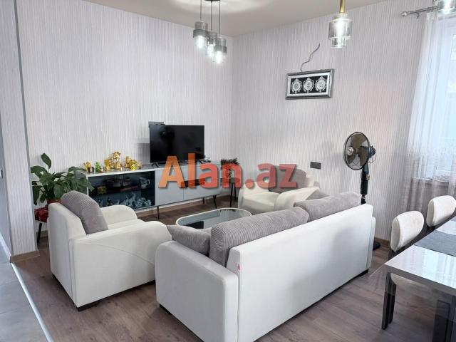 Mərdəkanda villa satılır