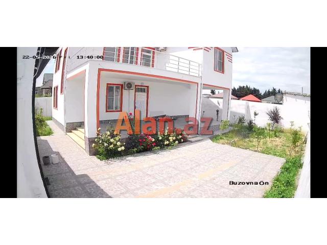 Buzovnada həyət evi satılır
