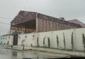 Buzovnada bağ evi satılır
