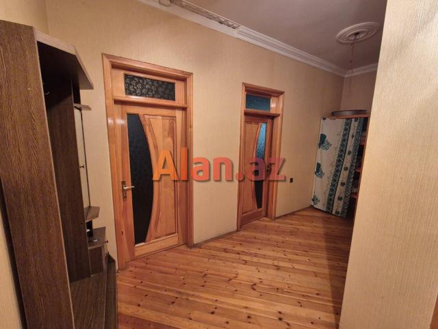 Buzovnada bağ evi satılır