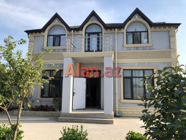 Mərdəkanda villa satılır