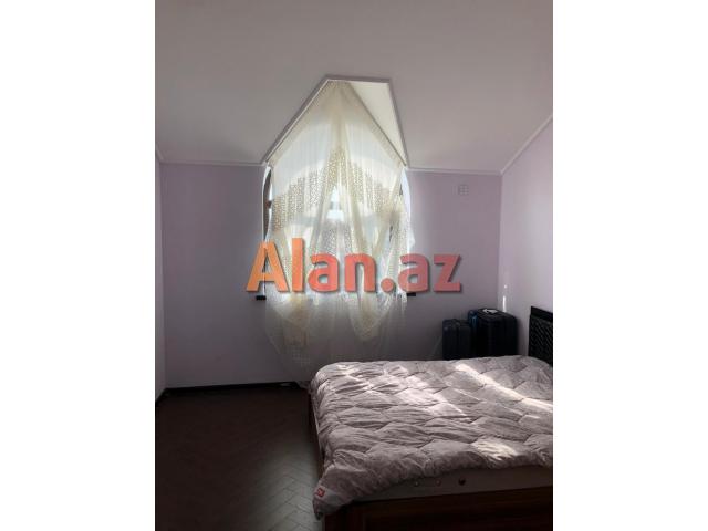 Mərdəkanda villa satılır