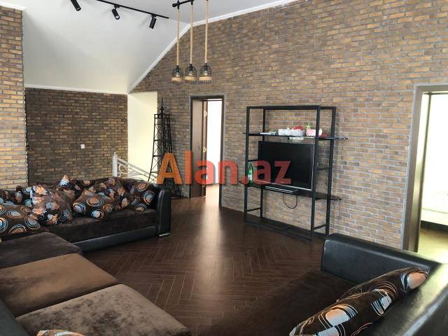 Mərdəkanda villa satılır