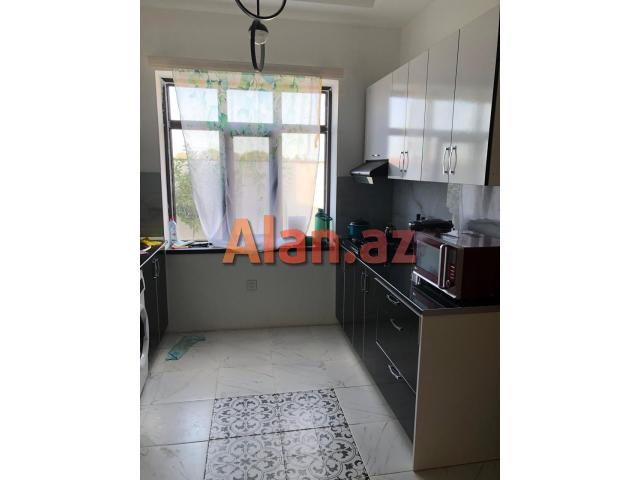 Mərdəkanda villa satılır