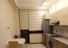 Renessans plaza kirayə verilir