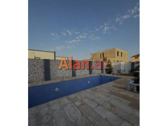 Mərdəkanda villa satılır