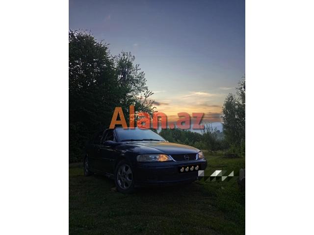 Ucuz qiymətə opel