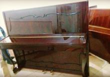 Almaniya, Çexiya ve Rusiya istehsalı pianinoların satışı